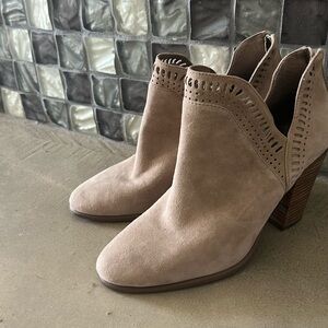 Vince Camuto Ankle boots
